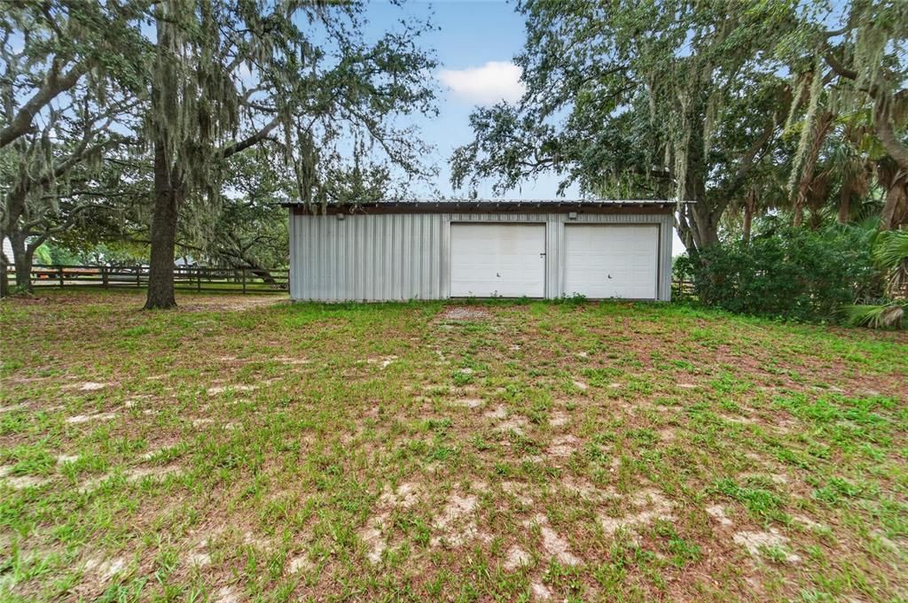 For Sale: $927,000 (5 beds, 4 baths, 3117 Square Feet)