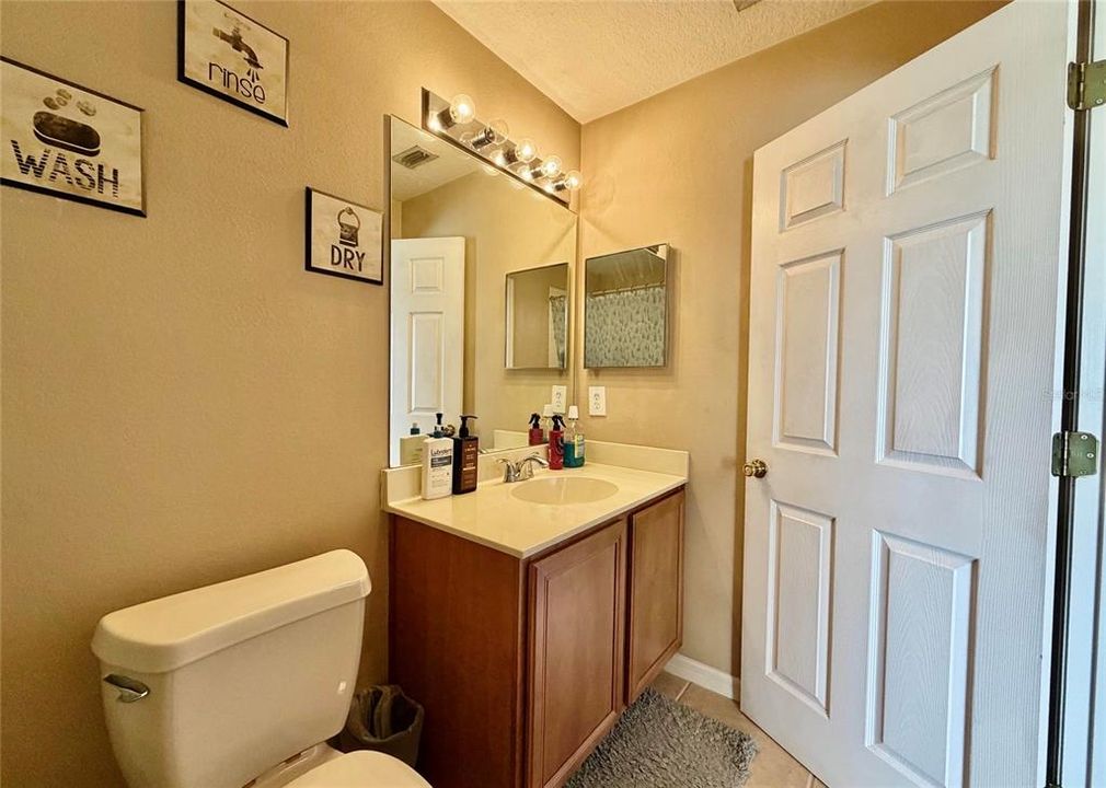 В аренду: $1,950 (3 спален, 2 ванн, 1203 Квадратных фут)
