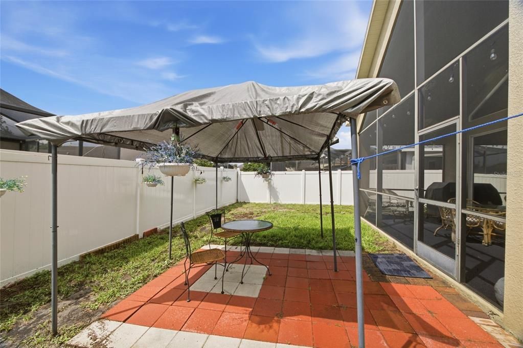 En Venta: $375,000 (3 camas, 2 baños, 2351 Pies cuadrados)