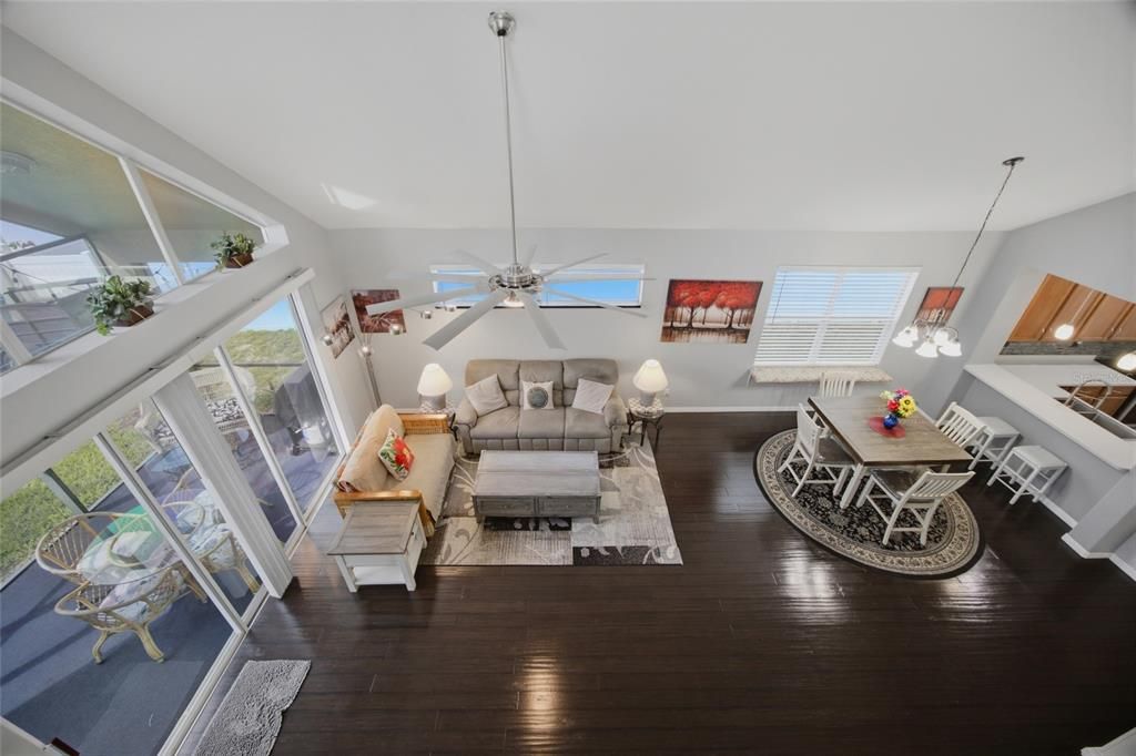 En Venta: $375,000 (3 camas, 2 baños, 2351 Pies cuadrados)