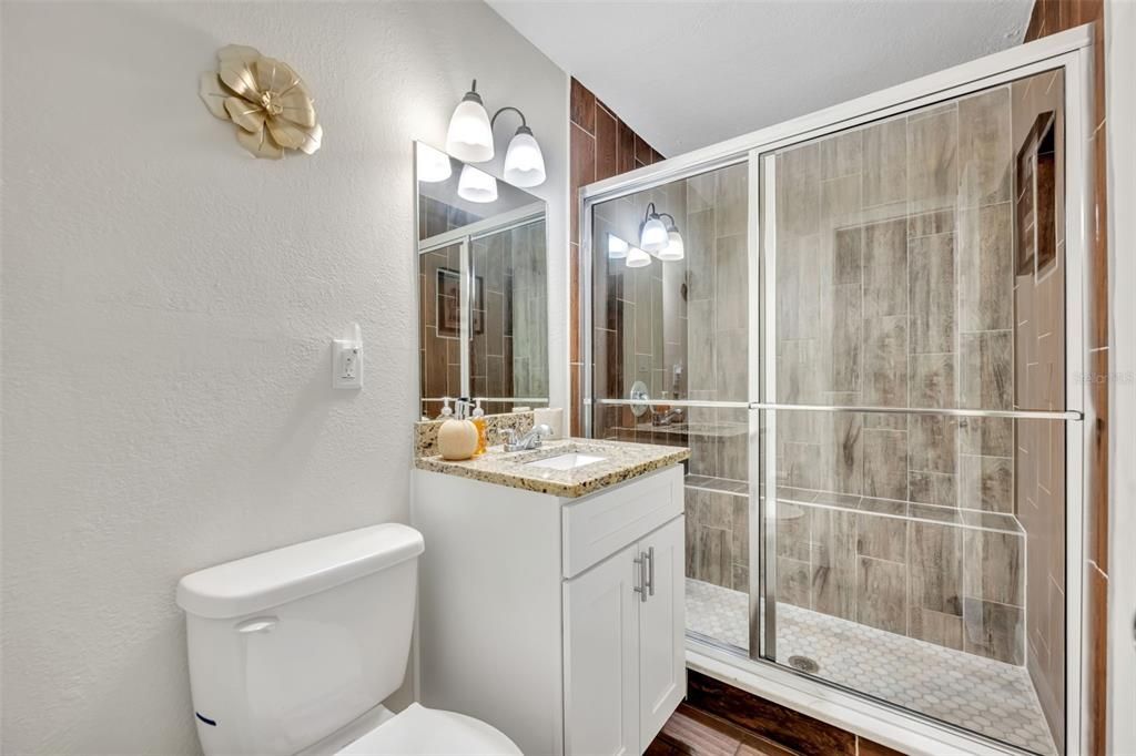 В аренду: $2,300 (3 спален, 2 ванн, 1318 Квадратных фут)