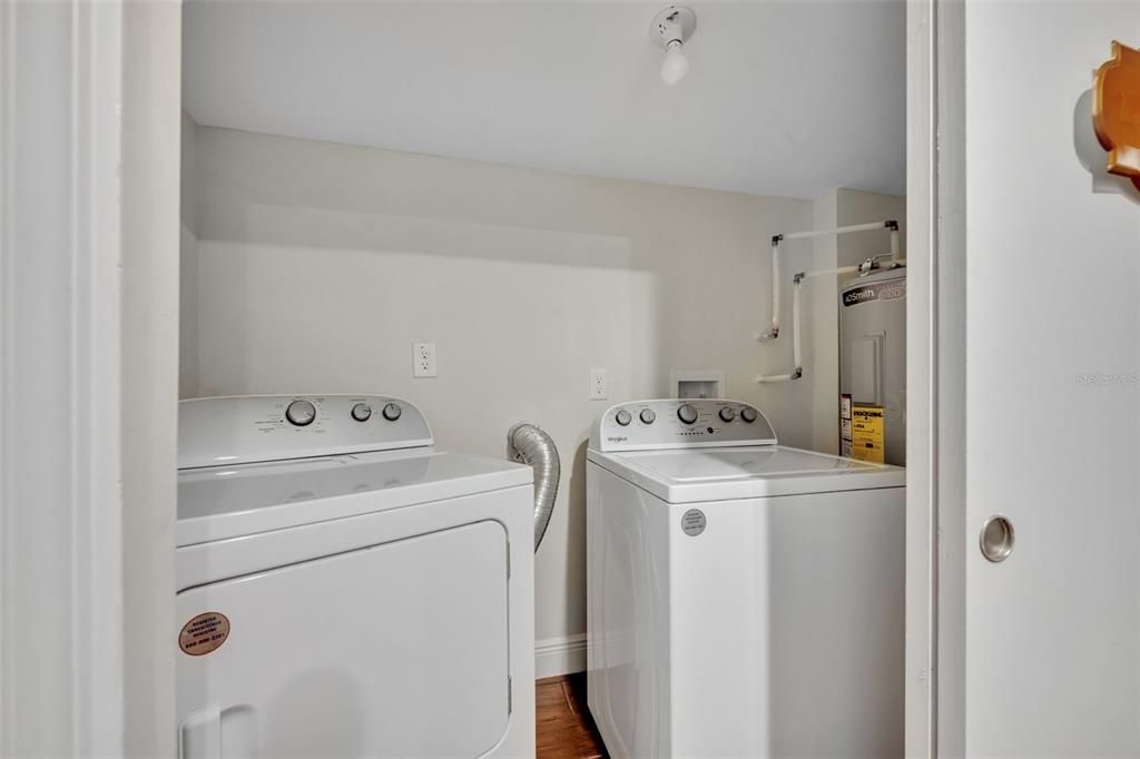 В аренду: $2,300 (3 спален, 2 ванн, 1318 Квадратных фут)