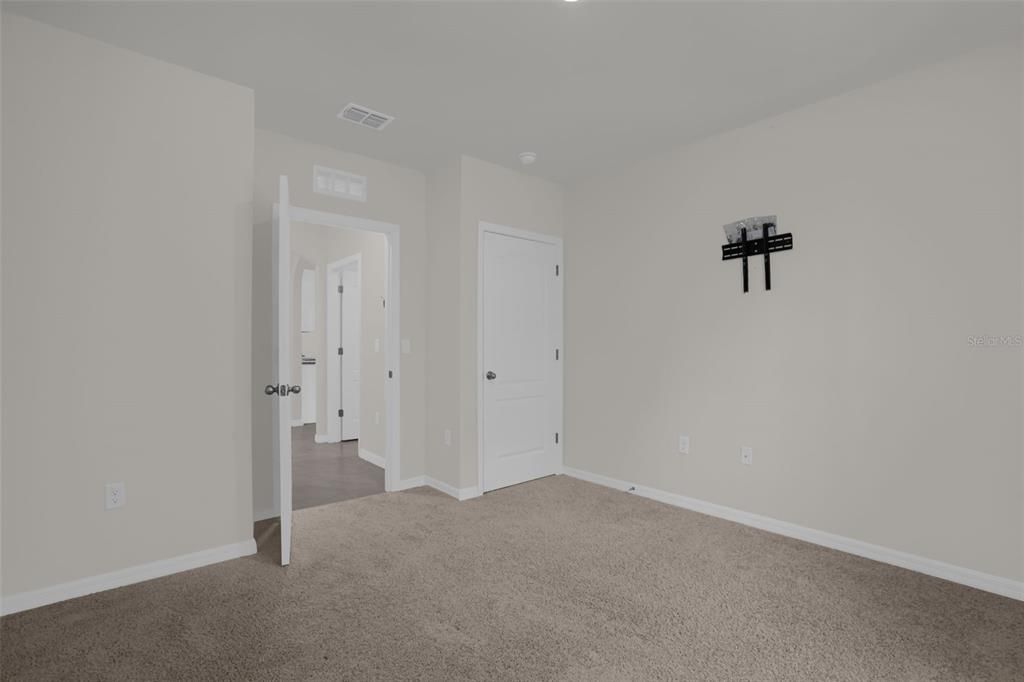 Active With Contract: $365,000 (4 beds, 2 baths, 1836 Square Feet)