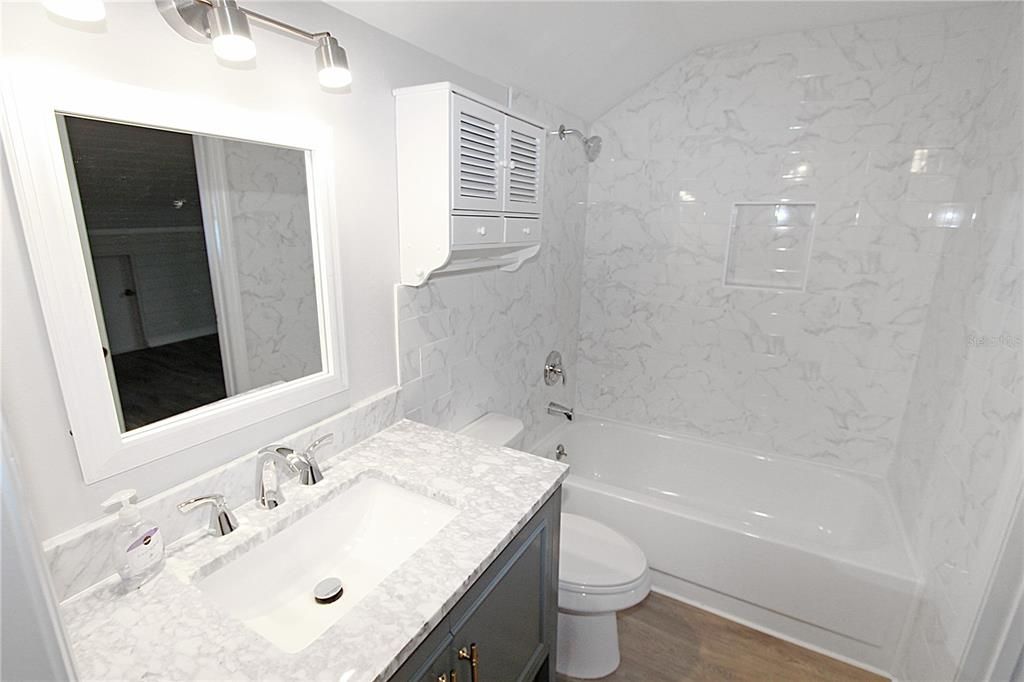 For Rent: $2,845 (4 beds, 2 baths, 2200 Square Feet)