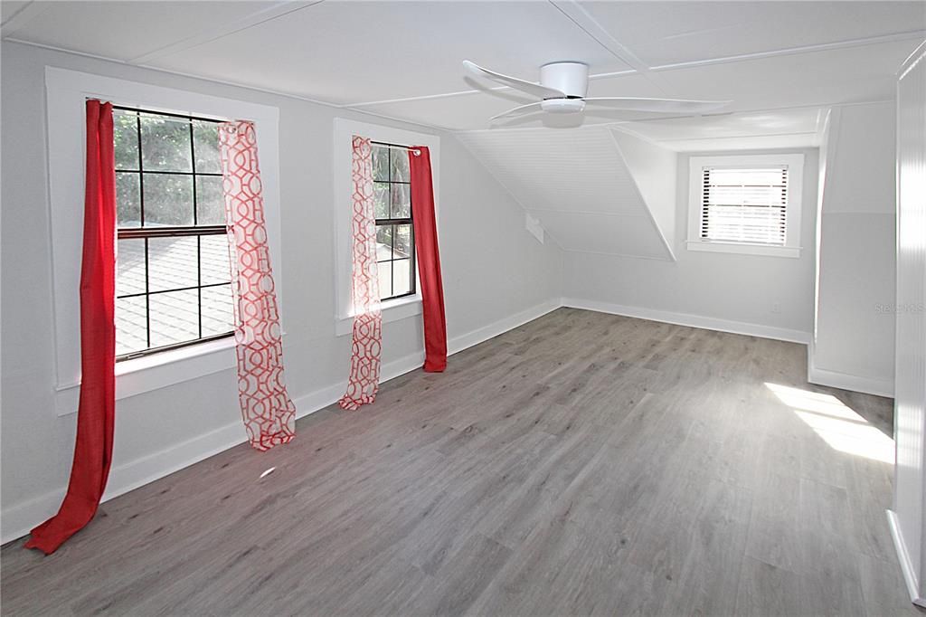 For Rent: $2,845 (4 beds, 2 baths, 2200 Square Feet)