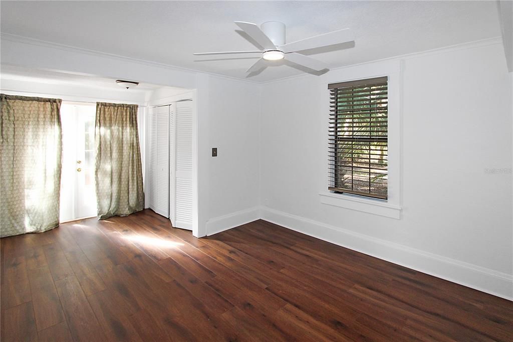 For Rent: $2,845 (4 beds, 2 baths, 2200 Square Feet)