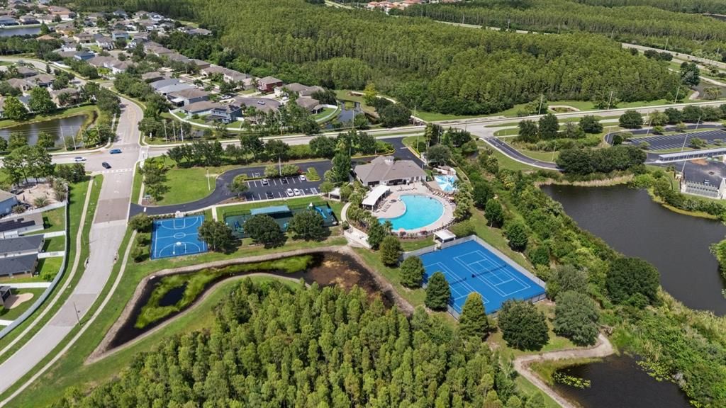 На продажу: $599,900 (5 спален, 3 ванн, 3207 Квадратных фут)