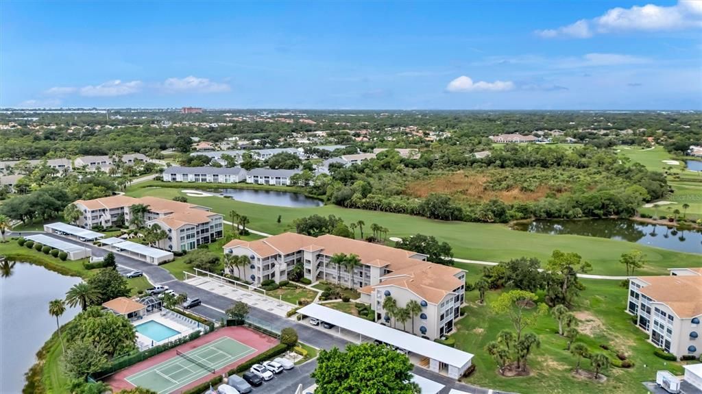 En Venta: $289,000 (2 camas, 2 baños, 1106 Pies cuadrados)