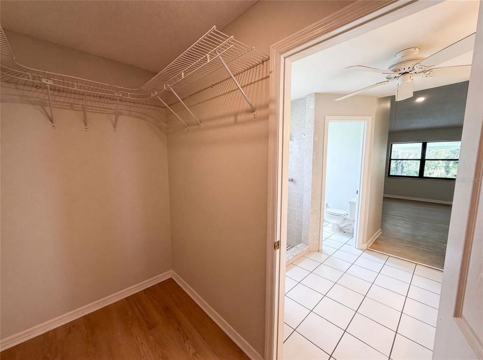 For Sale: $224,000 (3 beds, 2 baths, 1615 Square Feet)