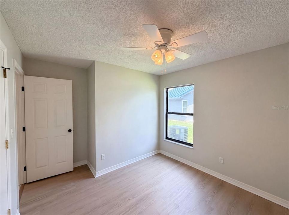 For Sale: $224,000 (3 beds, 2 baths, 1615 Square Feet)