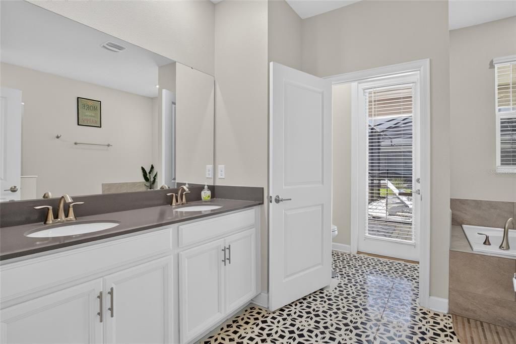 For Sale: $770,000 (8 beds, 5 baths, 4305 Square Feet)