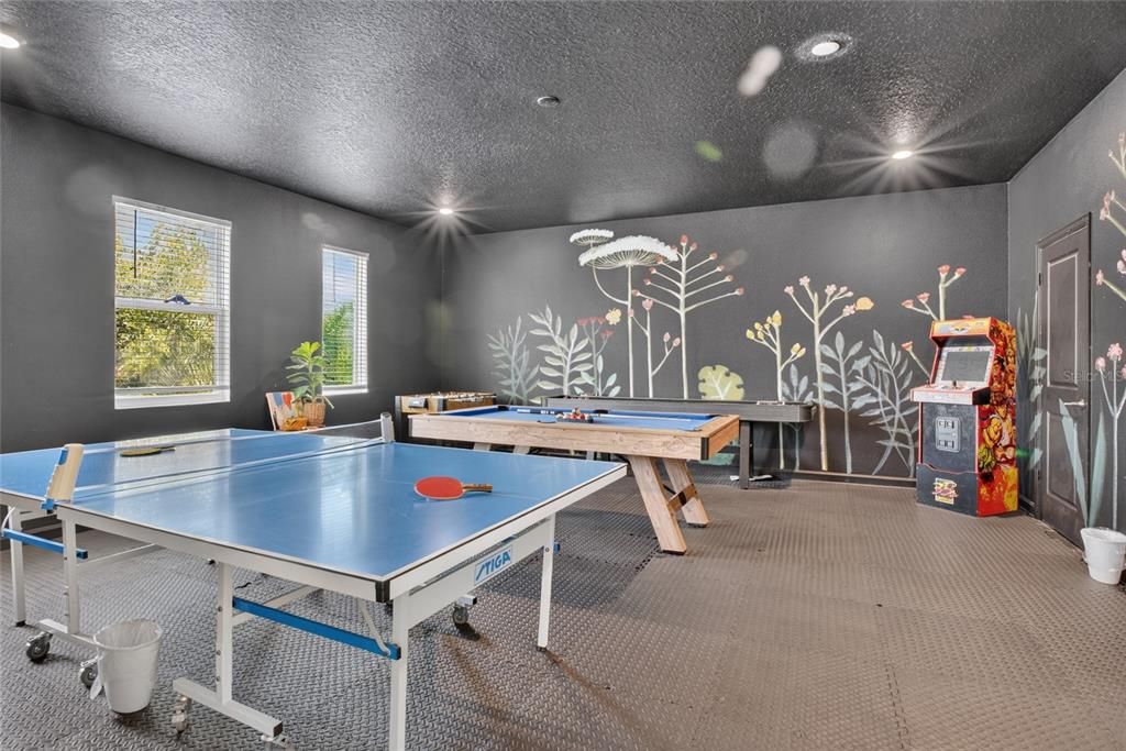 For Sale: $770,000 (8 beds, 5 baths, 4305 Square Feet)