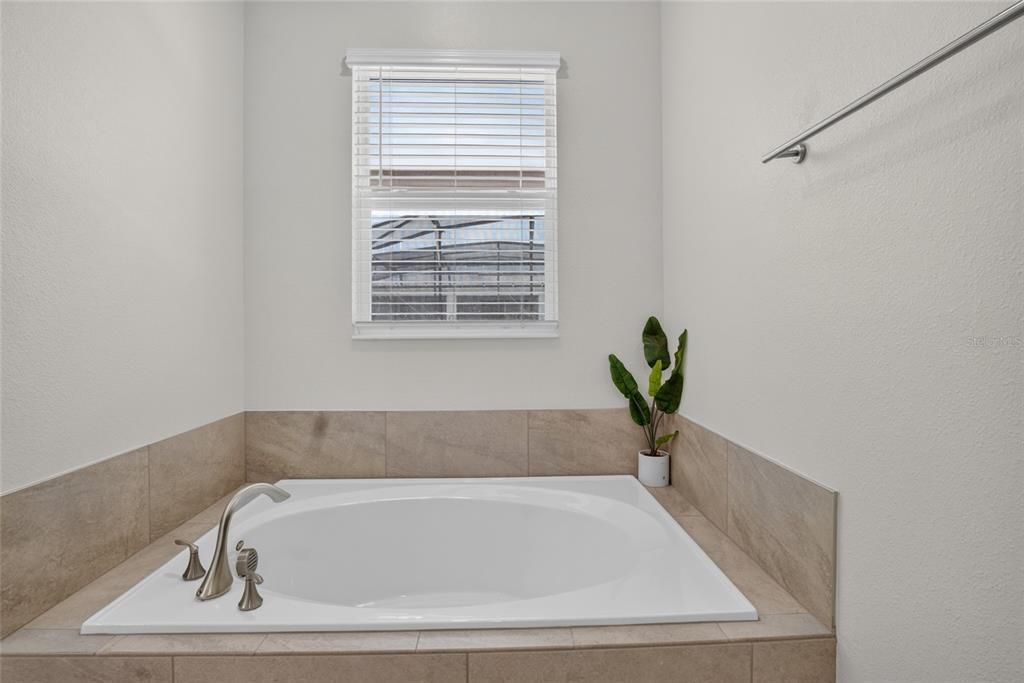 For Sale: $770,000 (8 beds, 5 baths, 4305 Square Feet)