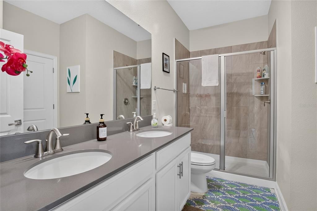 For Sale: $770,000 (8 beds, 5 baths, 4305 Square Feet)