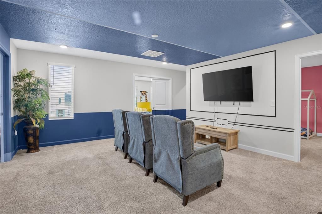 For Sale: $770,000 (8 beds, 5 baths, 4305 Square Feet)