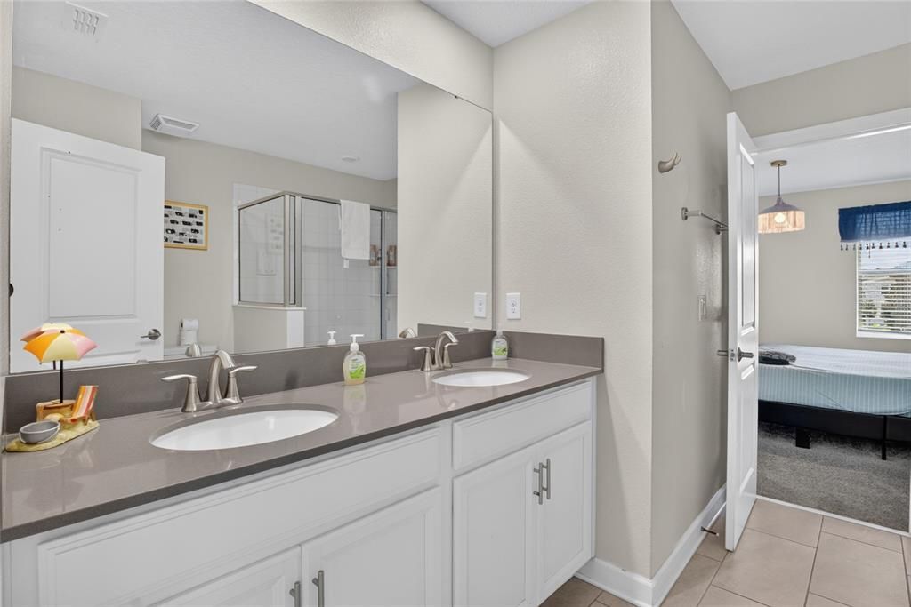 For Sale: $770,000 (8 beds, 5 baths, 4305 Square Feet)
