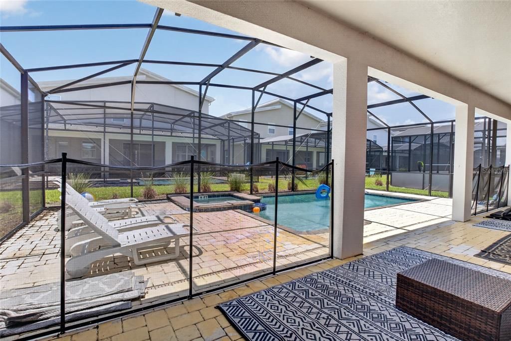 For Sale: $770,000 (8 beds, 5 baths, 4305 Square Feet)