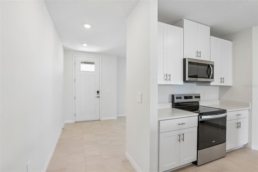 En Venta: $365,850 (4 camas, 2 baños, 2503 Pies cuadrados)