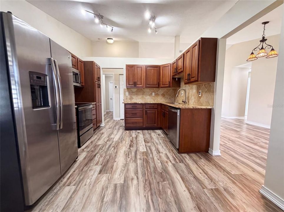 En Venta: $390,000 (3 camas, 2 baños, 1349 Pies cuadrados)