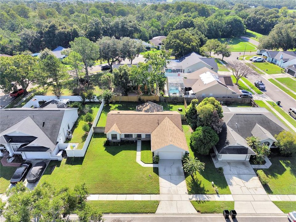 For Rent: $2,295 (3 beds, 2 baths, 1623 Square Feet)
