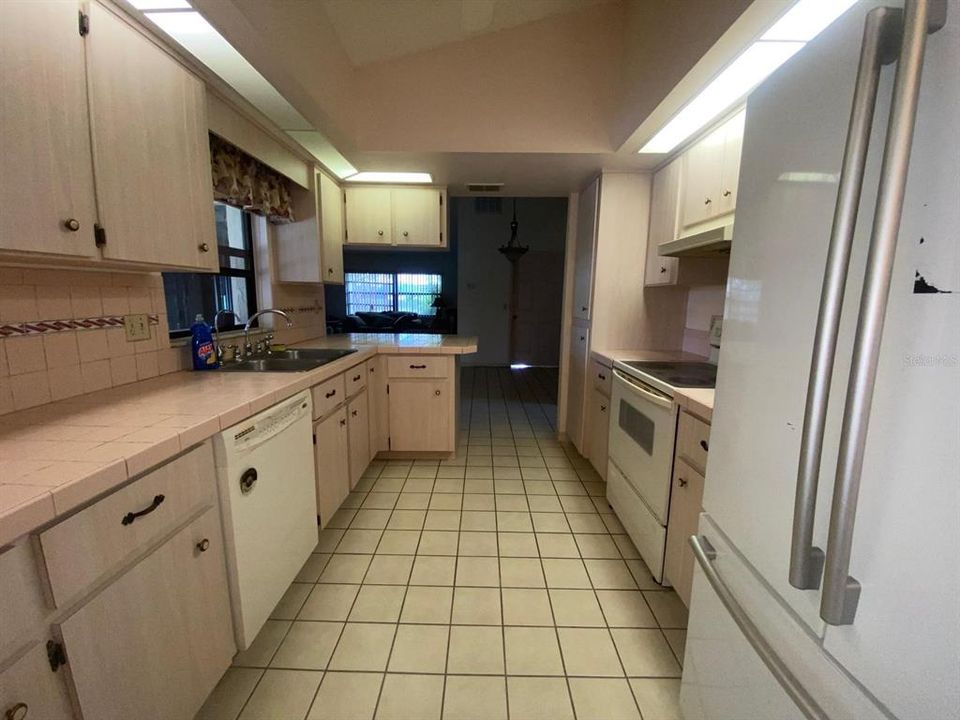 На продажу: $435,000 (3 спален, 2 ванн, 2092 Квадратных фут)