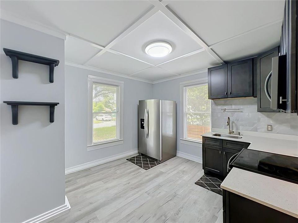 For Sale: $349,000 (3 beds, 2 baths, 1257 Square Feet)