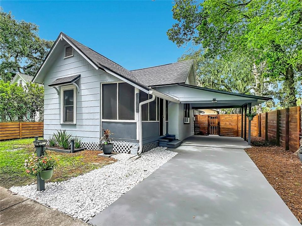 For Sale: $349,000 (3 beds, 2 baths, 1257 Square Feet)