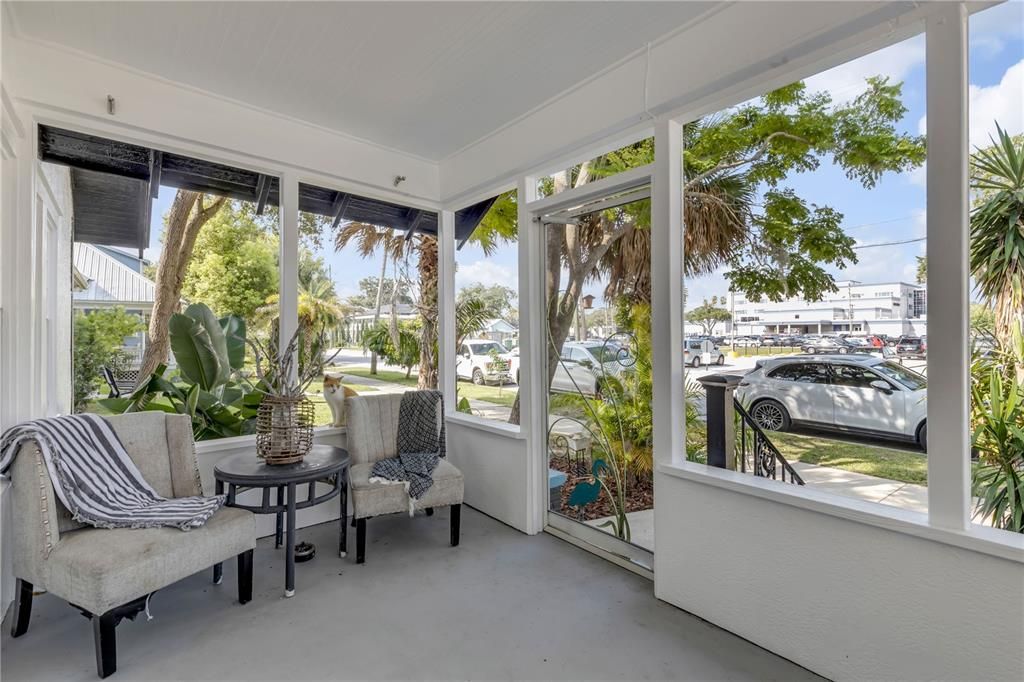 For Sale: $739,900 (4 beds, 3 baths, 2824 Square Feet)