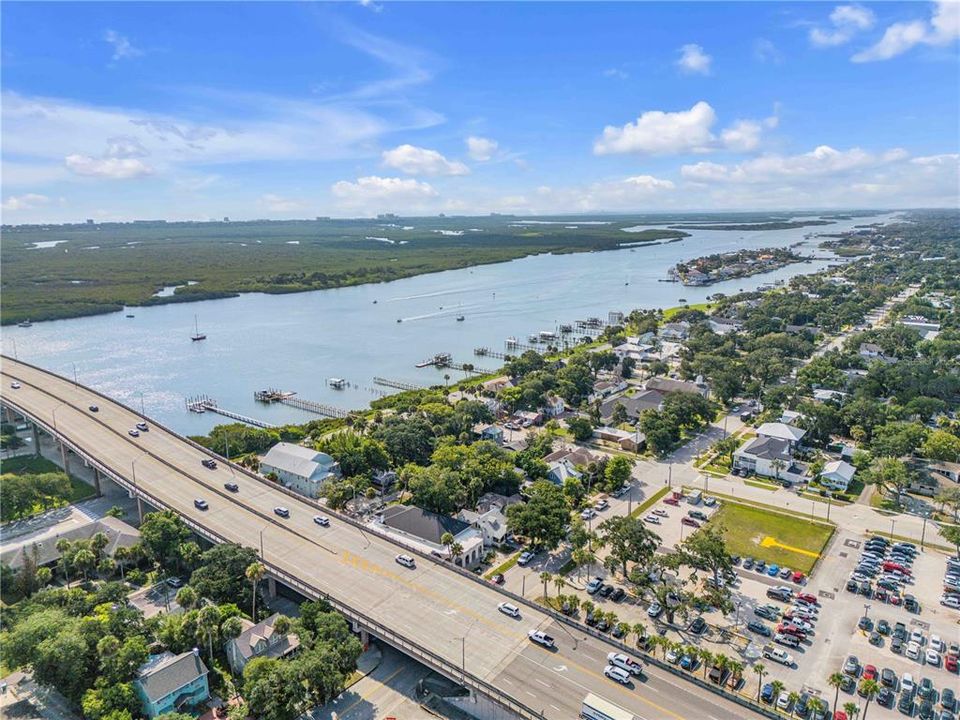 For Sale: $739,900 (4 beds, 3 baths, 2824 Square Feet)