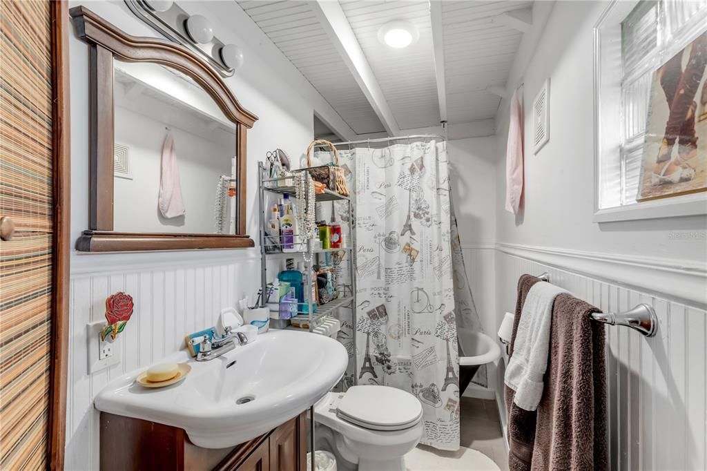 For Sale: $739,900 (4 beds, 3 baths, 2824 Square Feet)