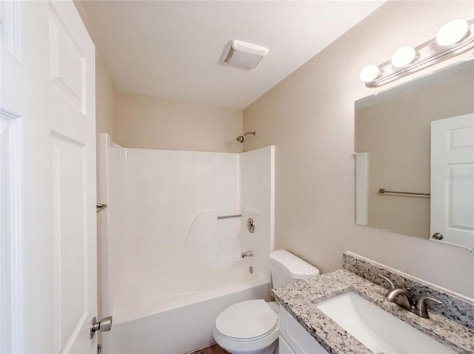 For Sale: $207,000 (3 beds, 2 baths, 1100 Square Feet)