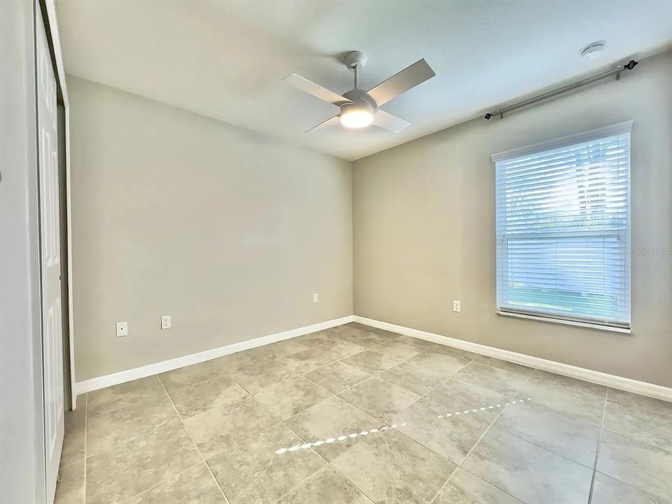 For Rent: $1,850 (3 beds, 2 baths, 1211 Square Feet)
