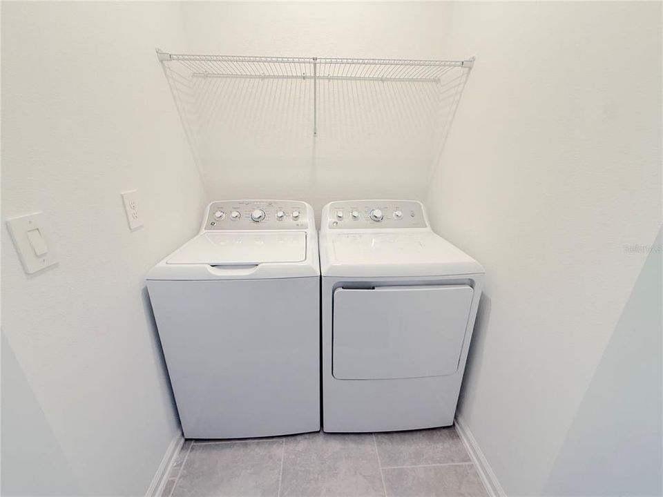 В аренду: $2,150 (3 спален, 2 ванн, 1674 Квадратных фут)
