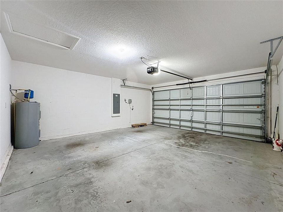 В аренду: $2,000 (3 спален, 2 ванн, 1447 Квадратных фут)