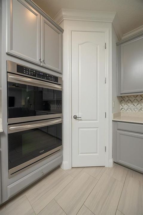 На продажу: $809,000 (4 спален, 3 ванн, 2642 Квадратных фут)