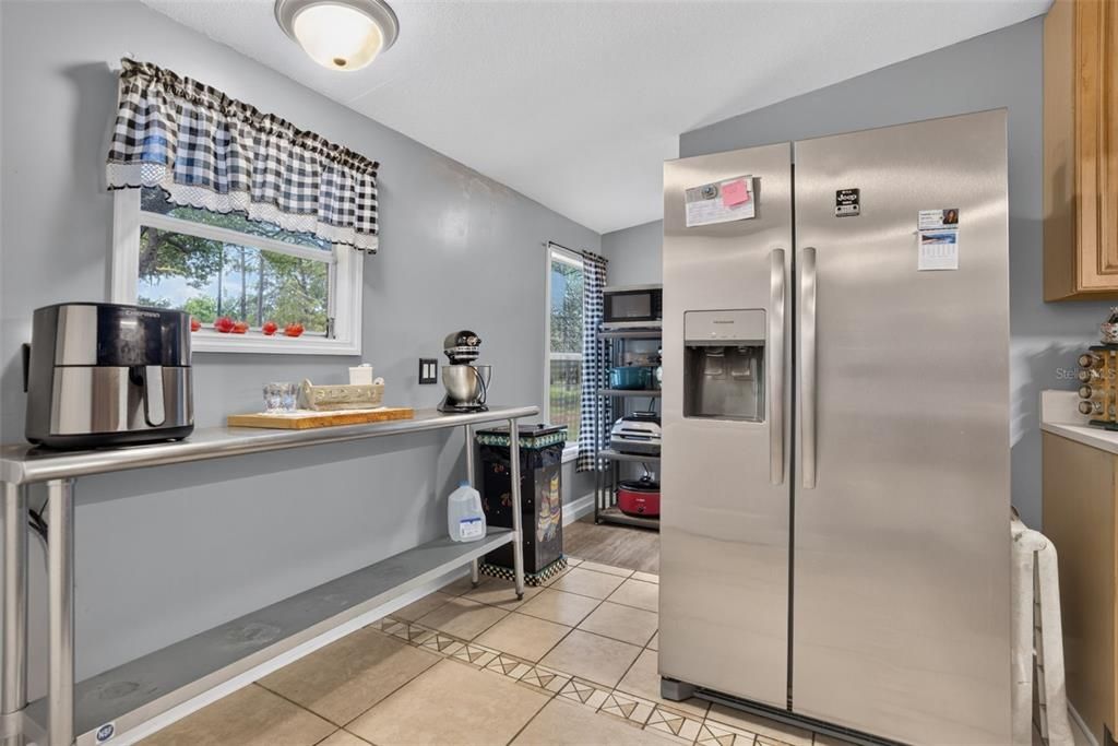 Activo con contrato: $284,999 (3 camas, 2 baños, 1242 Pies cuadrados)