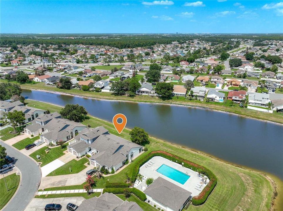 For Sale: $245,000 (2 beds, 2 baths, 1019 Square Feet)