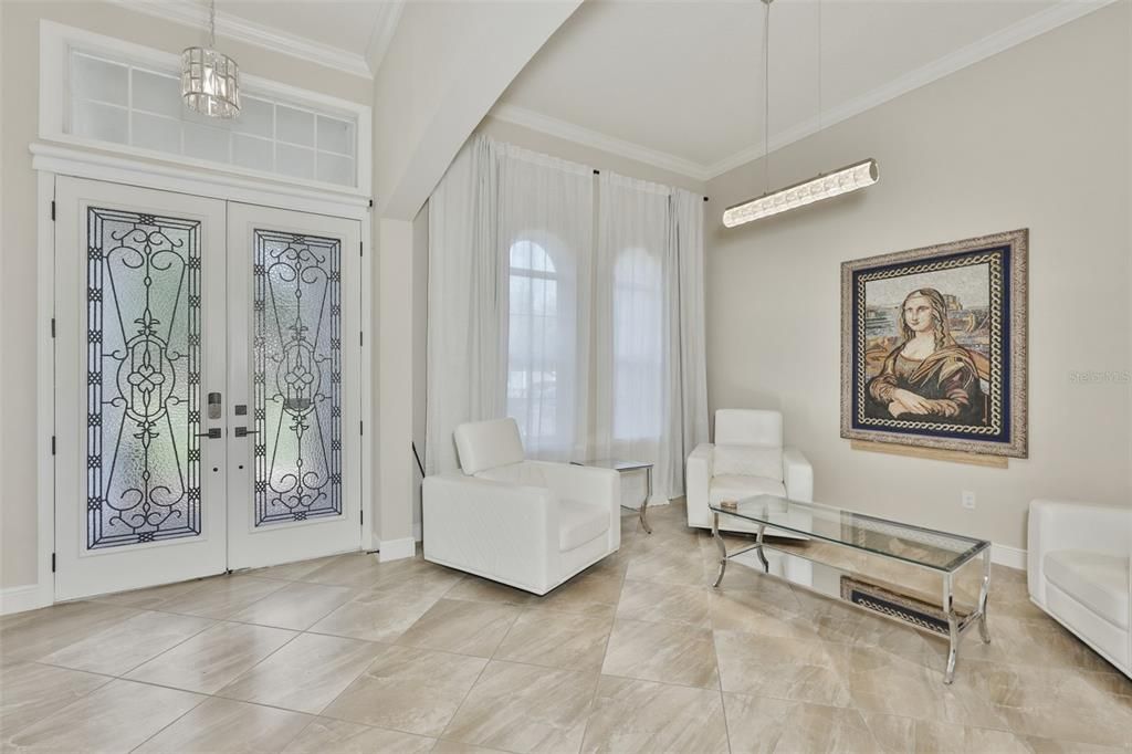 En Venta: $888,900 (4 camas, 3 baños, 3180 Pies cuadrados)
