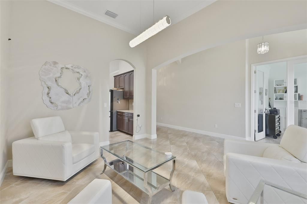 En Venta: $888,900 (4 camas, 3 baños, 3180 Pies cuadrados)