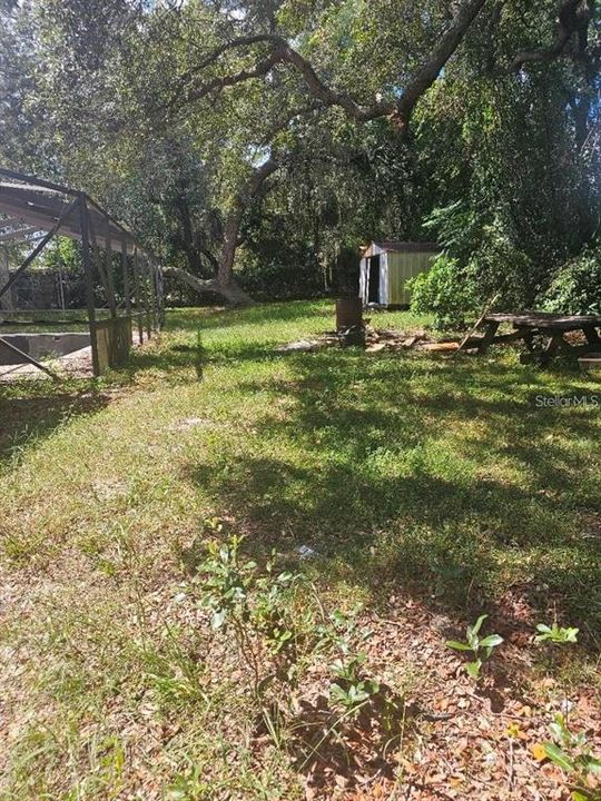 For Sale: $120,000 (3 beds, 2 baths, 1800 Square Feet)