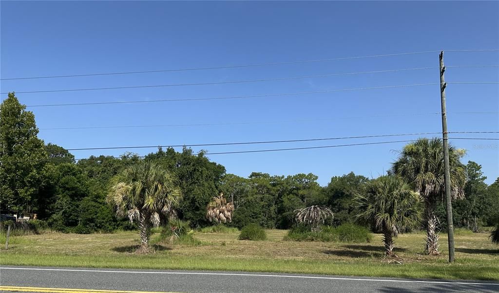 На продажу: $499,000 (3.93 acres)