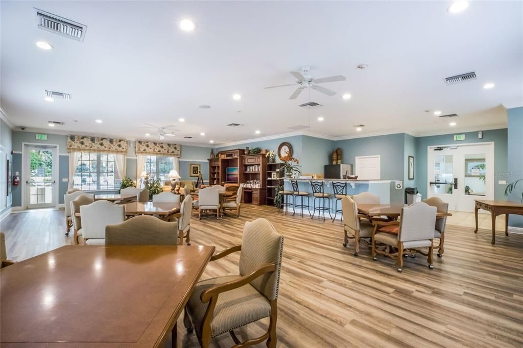 For Sale: $350,000 (3 beds, 2 baths, 1520 Square Feet)