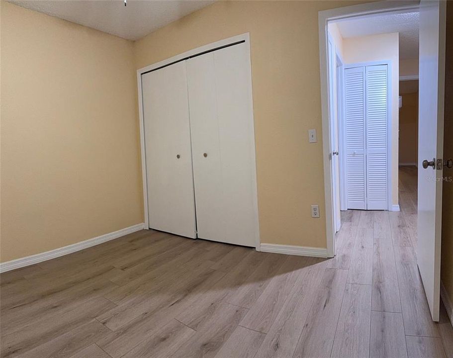 For Sale: $265,000 (3 beds, 2 baths, 1151 Square Feet)