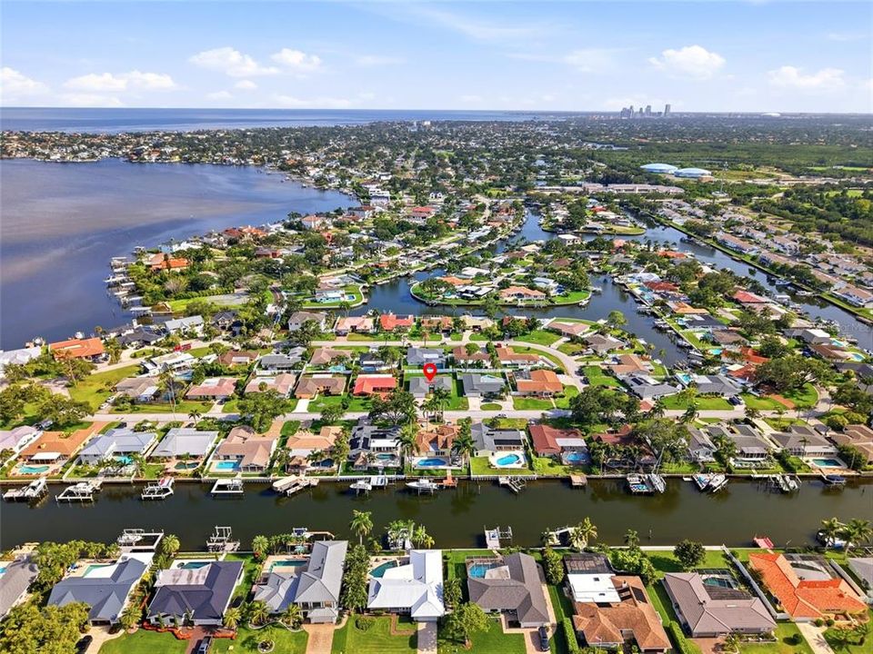 Activo con contrato: $539,000 (2 camas, 2 baños, 1916 Pies cuadrados)