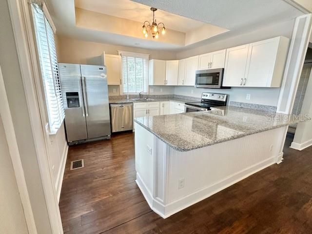 В аренду: $2,450 (2 спален, 2 ванн, 1480 Квадратных фут)