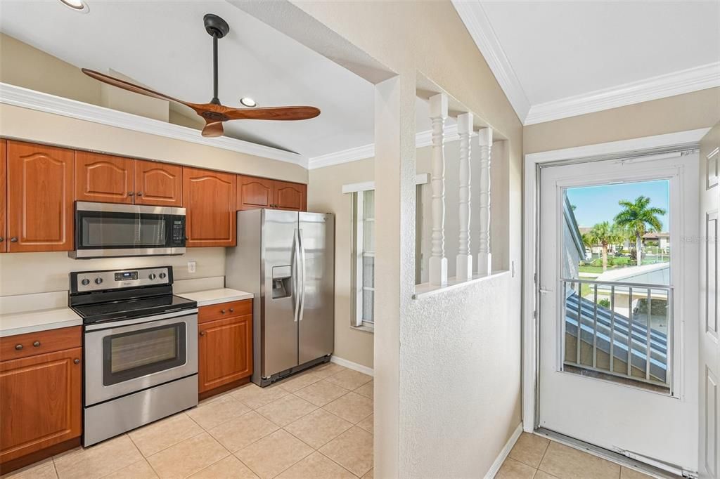 Activo con contrato: $195,000 (2 camas, 2 baños, 1120 Pies cuadrados)