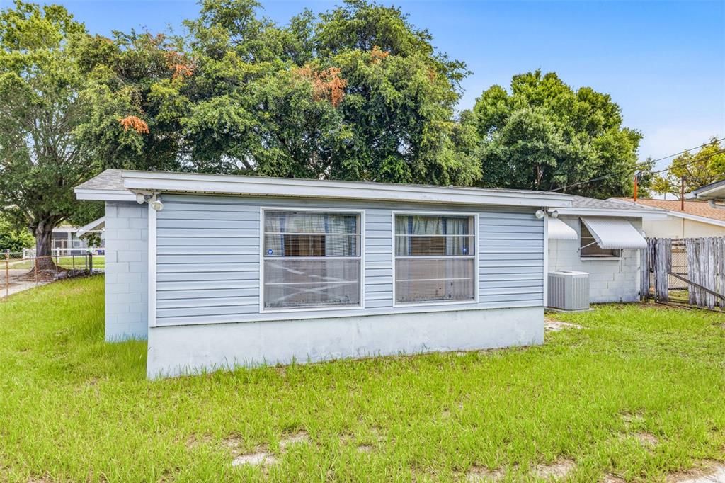 Activo con contrato: $349,900 (3 camas, 2 baños, 1334 Pies cuadrados)