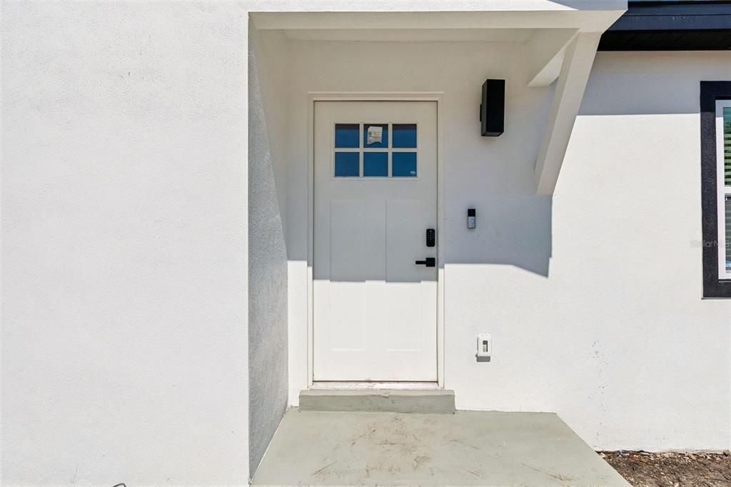 En Venta: $590,000 (4 camas, 3 baños, 2400 Pies cuadrados)