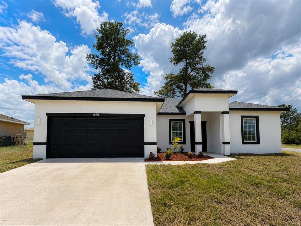 For Sale: $304,900 (4 beds, 3 baths, 1892 Square Feet)