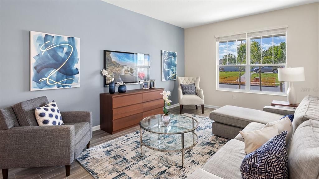 Active With Contract: $440,990 (4 beds, 3 baths, 2023 Square Feet)